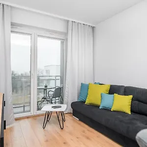 Apartament Rose By Renters